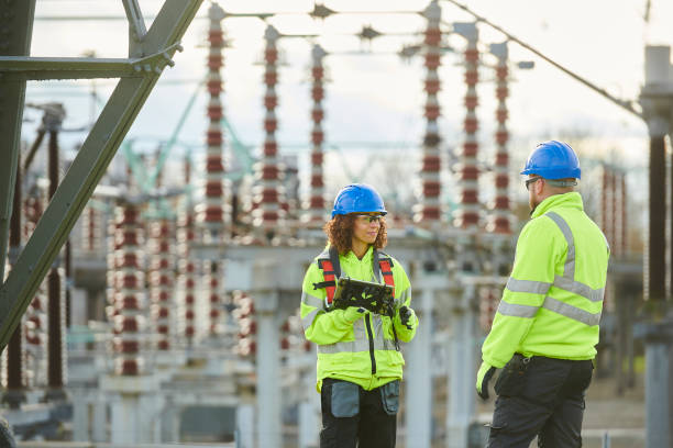 Best Local Electrician Companies  in Stonegate, CO